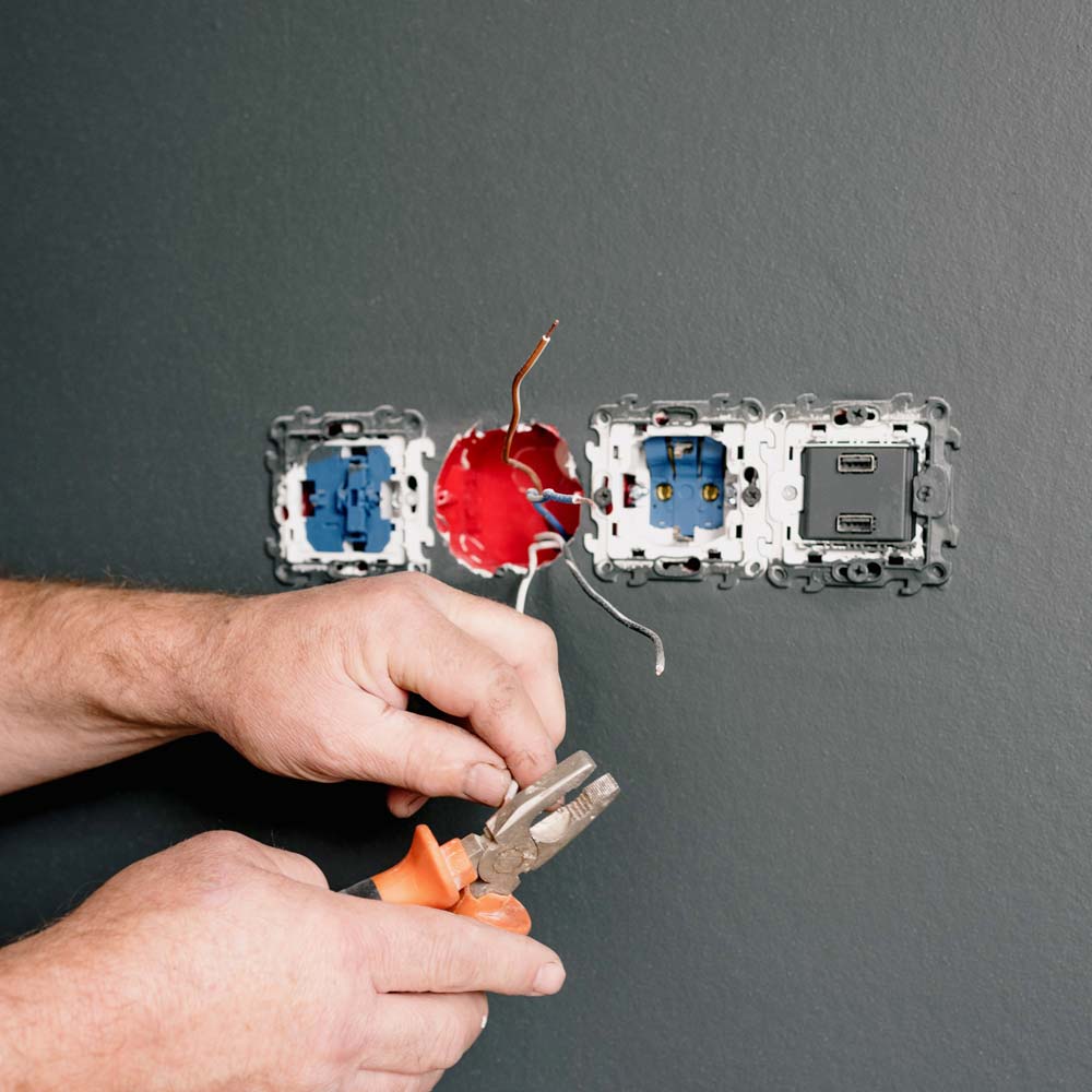 Priz Yeri Değiştirme